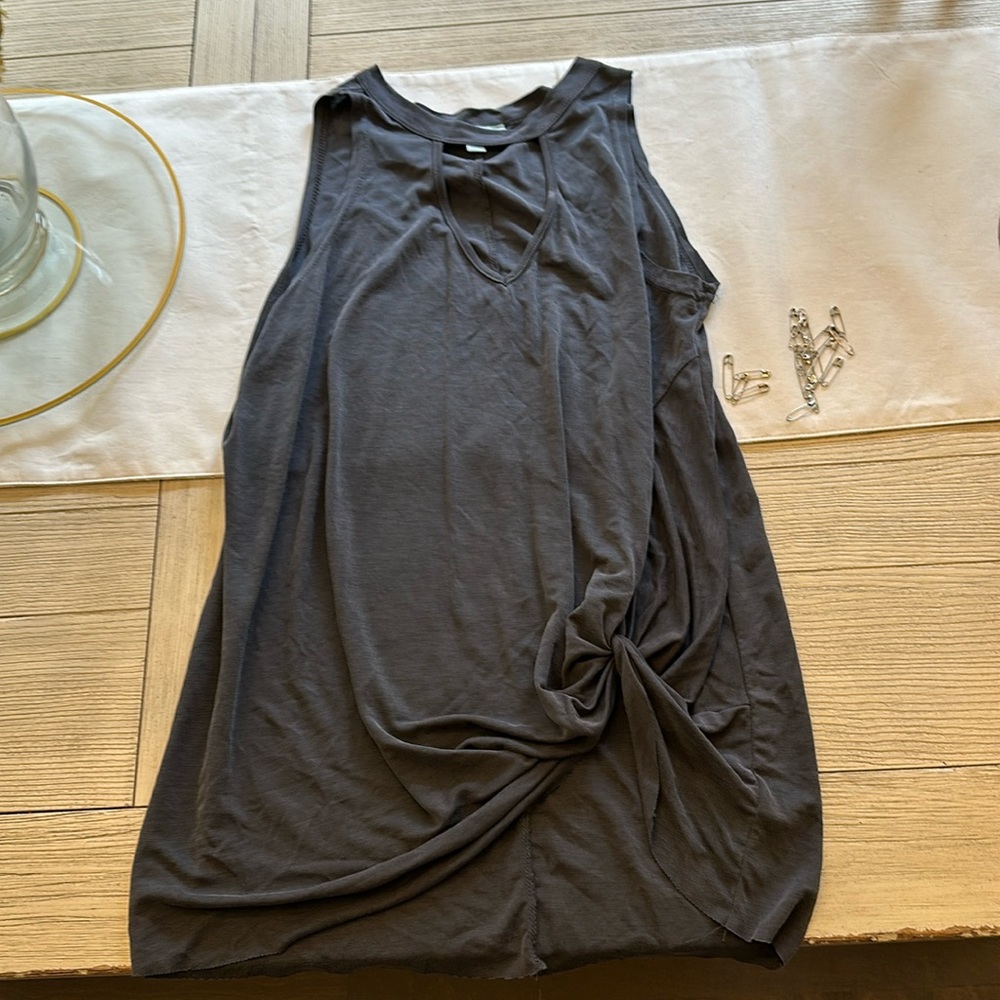 Super soft key hole tie bottom tank